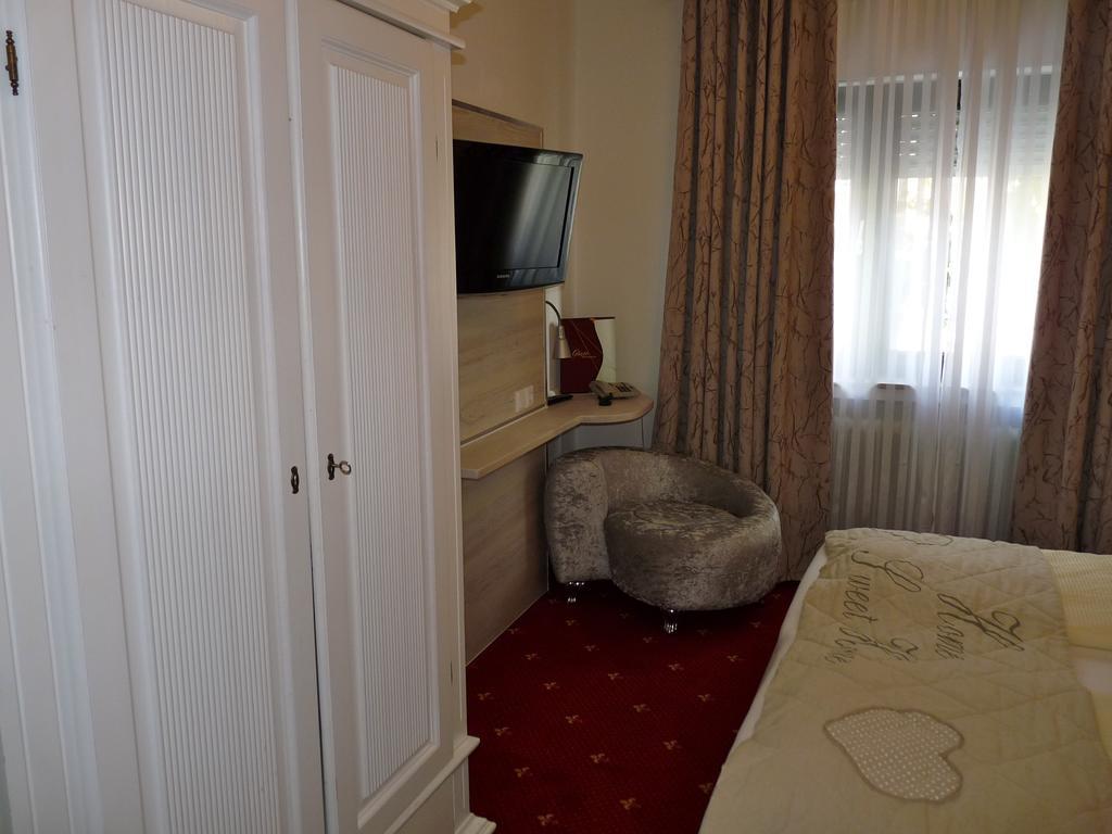 Hotel Geissler Штутгарт Экстерьер фото
